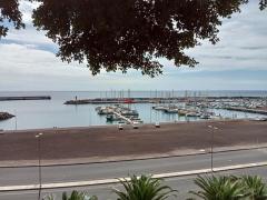 Verschlafene Marina-von-Gran-Tarajal