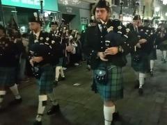 Dreikönigsparade: Dudelsackspieler-im-Schottenrock